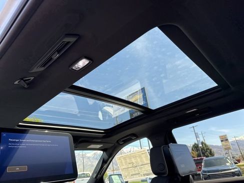 New 2026 Chevrolet Tahoe Premier AWD/4WD image 19