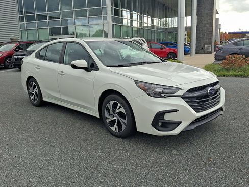 Certified 2025 Subaru Legacy Premium image 3