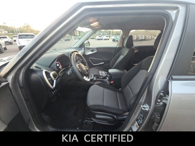 Used 2023 Kia Soul LX FWD image 12