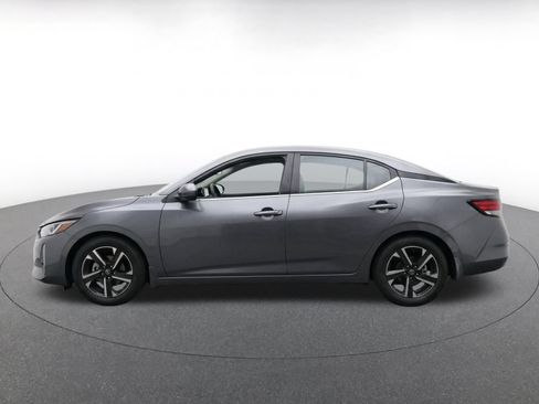Used 2025 Nissan Sentra SV FWD image 4
