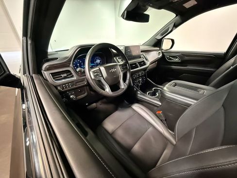 Used 2024 Chevrolet Tahoe Z71 w/ Luxury Package AWD/4WD image 59