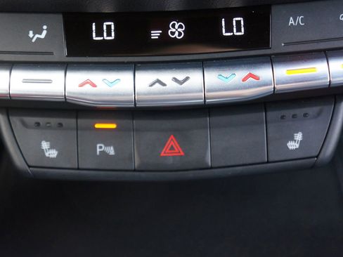 Used 2020 Cadillac XT4 Premium Luxury w/ Cold Weather Package image 36