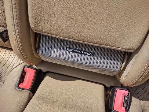 Used 2012 Mercedes-Benz E 350 Cabriolet image 28