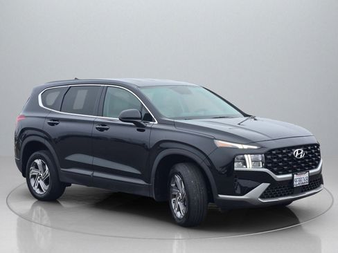 Certified 2023 Hyundai Santa Fe SE image 10