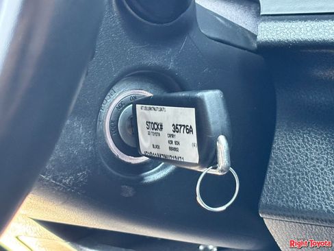 Certified 2022 Toyota Camry SE FWD image 25