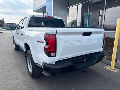 Used 2023 Chevrolet Colorado W/T w/ WT Convenience Package II AWD/4WD image 8