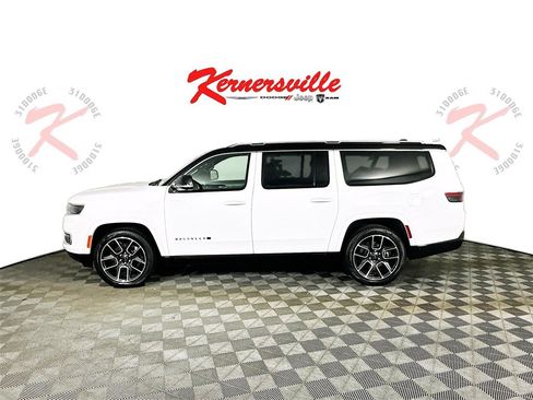 New 2025 Jeep Wagoneer L Series III image 4