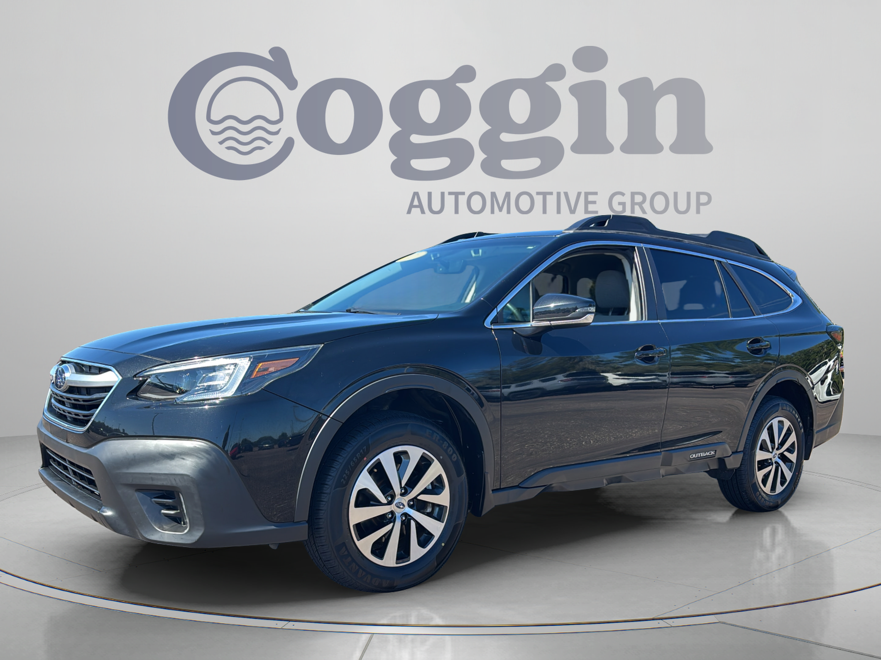 Used 2020 Subaru Outback Premium AWD/4WD image 1