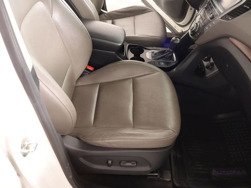 Used 2017 Hyundai Santa Fe Limited image 13