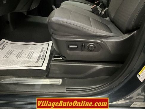 Used 2019 Chevrolet Silverado 1500 LT w/ All-Star Edition AWD/4WD image 13