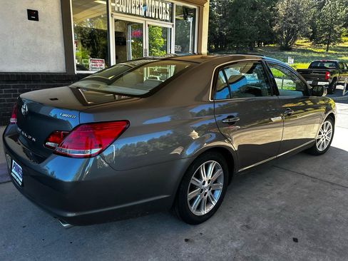Used 2006 Toyota Avalon Limited FWD image 8
