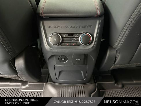 Used 2025 Ford Explorer ST-Line w/ Premium Package RWD image 37