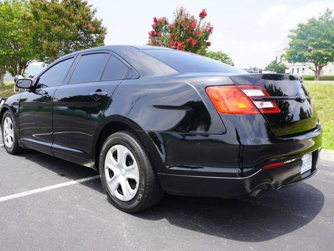 Used 2016 Ford Taurus Police Interceptor AWD image 6