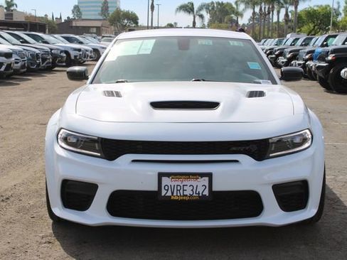 Used 2023 Dodge Charger SRT Hellcat w/ Harman/Kardon Audio Group image 2