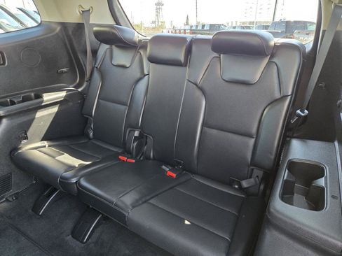 Used 2022 Kia Telluride LX AWD/4WD image 27