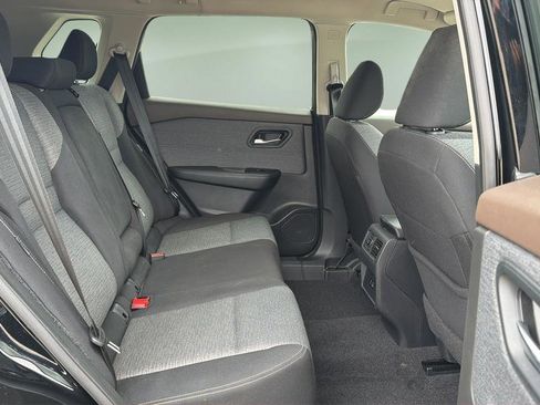 Certified 2023 Nissan Rogue SV AWD/4WD image 15
