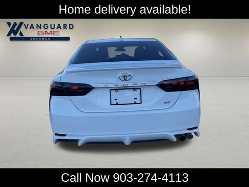 Used 2019 Toyota Camry LE image 4