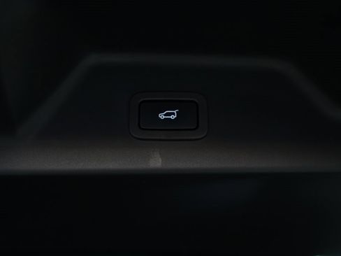 Used 2020 Land Rover Range Rover Long Wheelbase HSE image 35