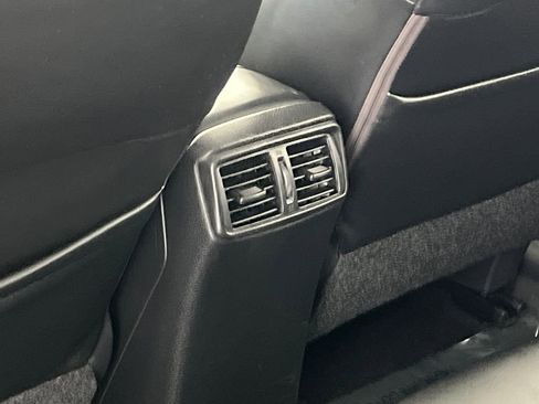 Used 2017 Nissan Rogue Sport SL w/ SL Premium Package FWD image 42