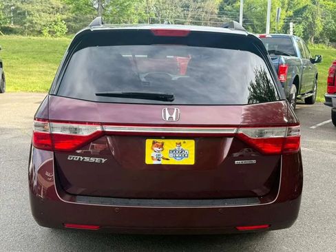 Used 2011 Honda Odyssey Touring Elite image 6