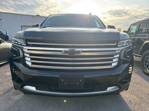 Used 2021 Chevrolet Tahoe High Country image 2