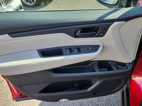 Certified 2026 Honda Odyssey EX-L image 12