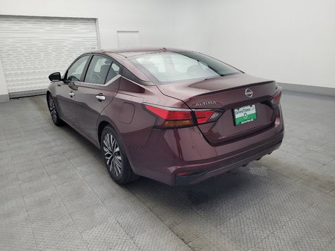 Used 2024 Nissan Altima 2.5 SV image 5