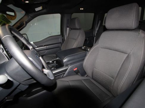 Used 2023 Ford F150 XLT w/ Equipment Group 302A High image 4