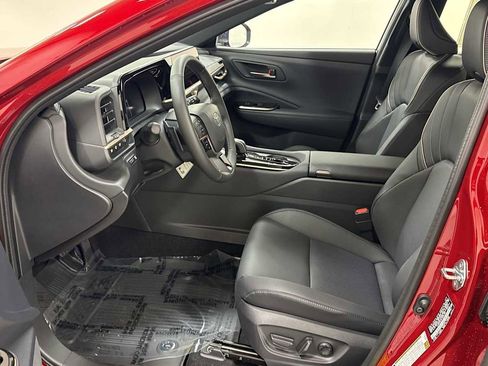 New 2026 Toyota Crown Signia XLE image 13