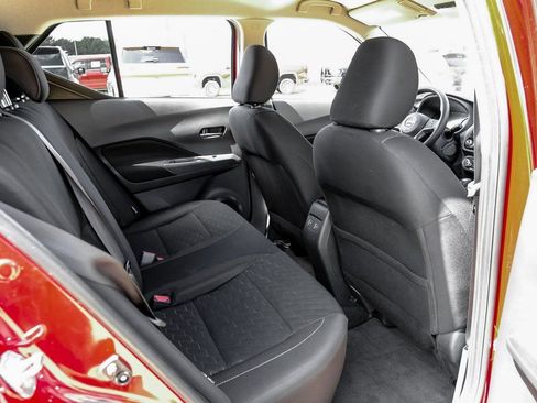 Used 2023 Nissan Kicks SV image 35