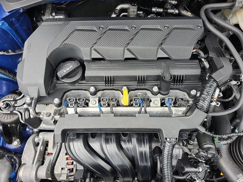 Used 2026 Hyundai Venue SEL FWD image 23