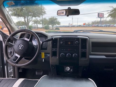 Used 2010 Dodge Ram 2500 Truck ST w/ ST Popular Equipment Group image 20