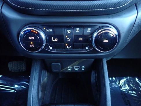 Used 2023 Chevrolet TrailBlazer ACTIV w/ Convenience Package image 15