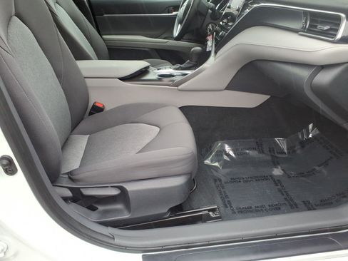 Certified 2024 Toyota Camry LE image 9