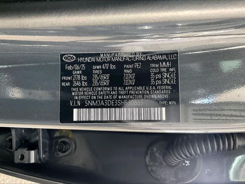 Used 2025 Hyundai Tucson SE FWD image 34