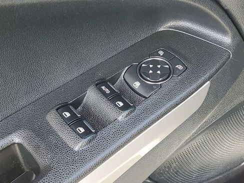 Used 2022 Ford EcoSport Titanium AWD/4WD image 27
