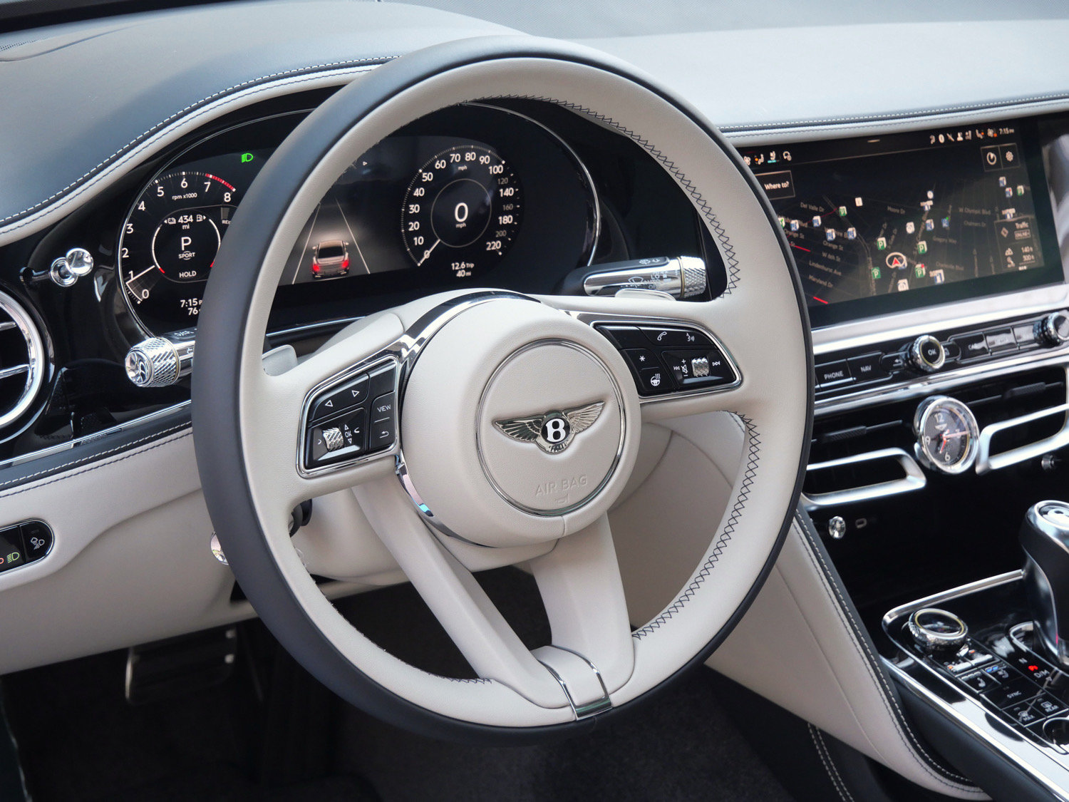 New 2026 Bentley Flying Spur V8 AWD/4WD image 13