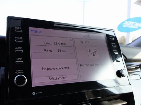 Used 2022 Toyota Camry XSE image 34