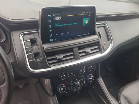 Used 2023 Chevrolet Suburban LT image 31