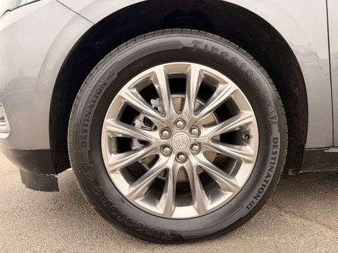 Used 2020 Buick Enclave Premium w/ Sun and Sites Package image 31