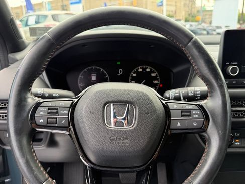 Used 2024 Honda HR-V Sport image 8