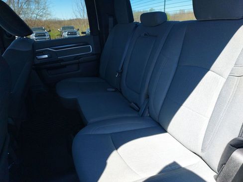 Used 2021 RAM 2500 Big Horn w/ Level 1 Equipment Group image 27