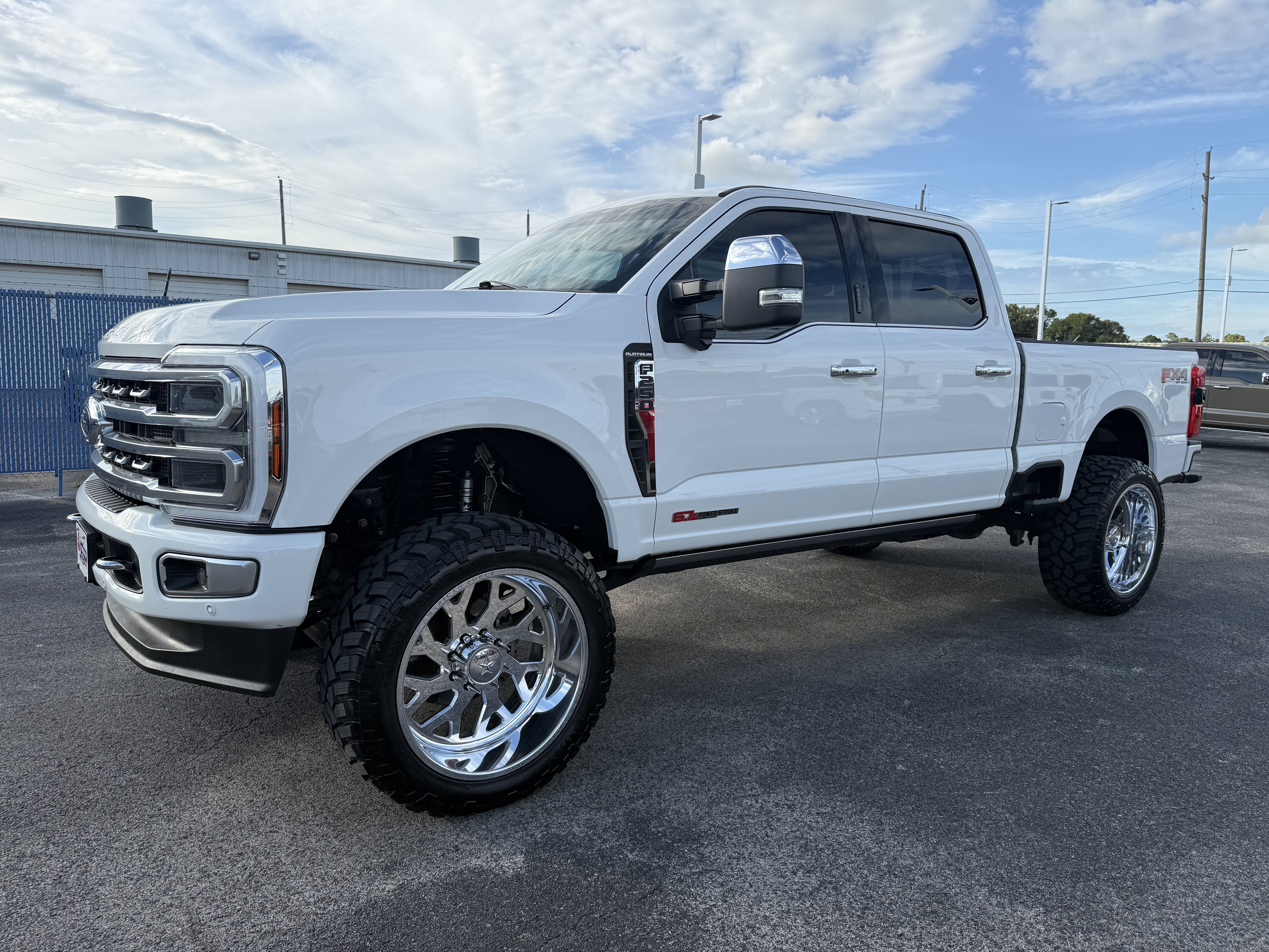 Used 2024 Ford F250 Platinum AWD/4WD image 7
