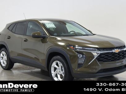 Used 2024 Chevrolet Trax LS w/ LS Convenience Package