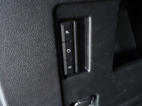 Used 2019 Ford Expedition Max XLT image 10