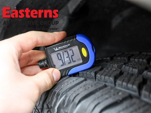 Used 2022 Nissan Rogue S image 25