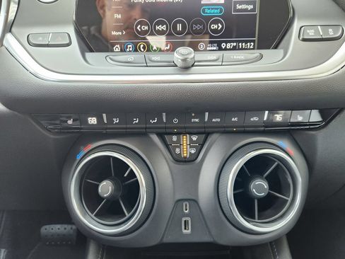 Used 2020 Chevrolet Blazer LT w/ Redline Edition FWD image 18