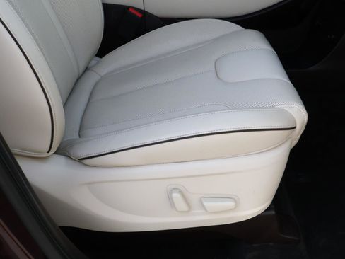 Used 2020 Hyundai Palisade Limited image 18