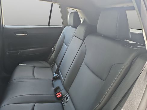Used 2026 Toyota Corolla Cross XLE w/ Convenience Package FWD image 36