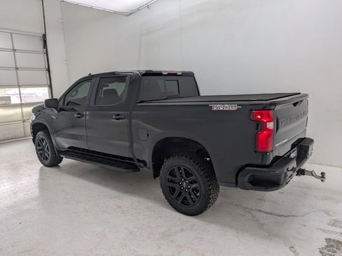 Used 2021 Chevrolet Silverado 1500 LT Trail Boss w/ Convenience Package II image 7
